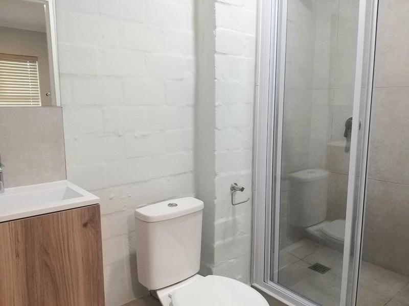To Let 1 Bedroom Property for Rent in Diep River Western Cape